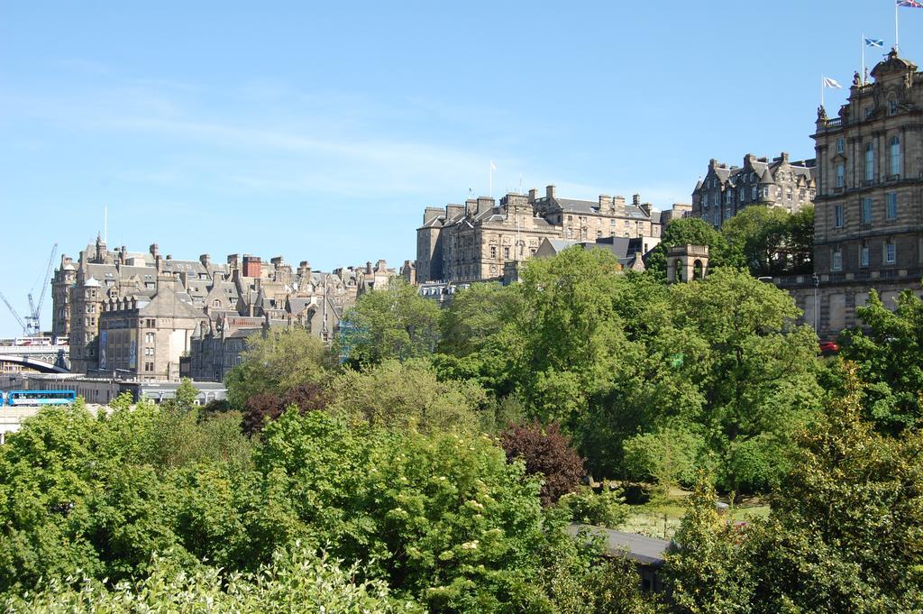 Апартаменти Royal Mile Cranston Единбург Номер фото